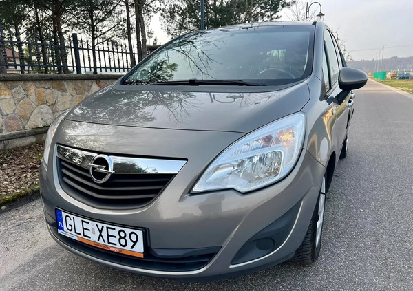 Opel Meriva cena 25900 przebieg: 160812, rok produkcji 2011 z Lębork małe 232